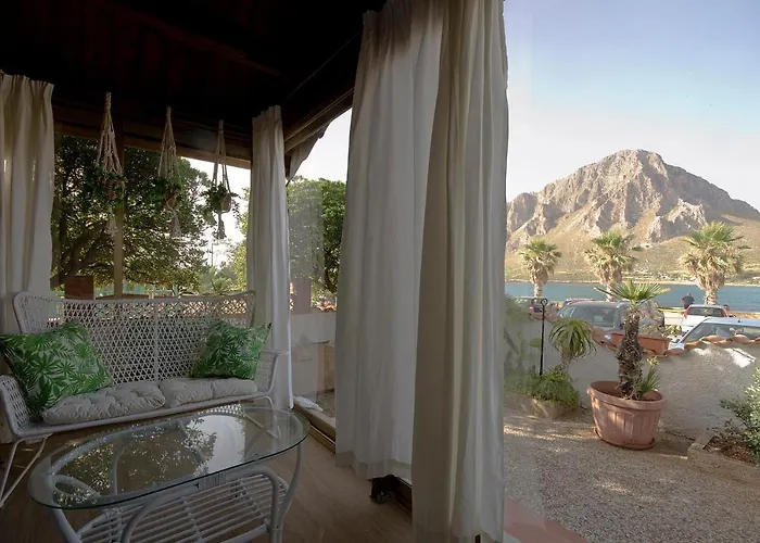 Del Sole بيت للعطل
